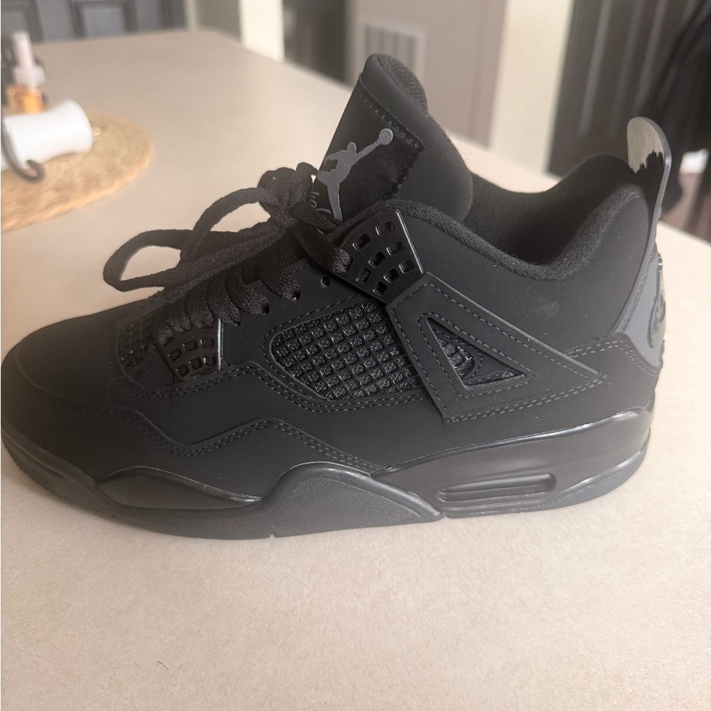 Jordan 4 Black Cats 2025